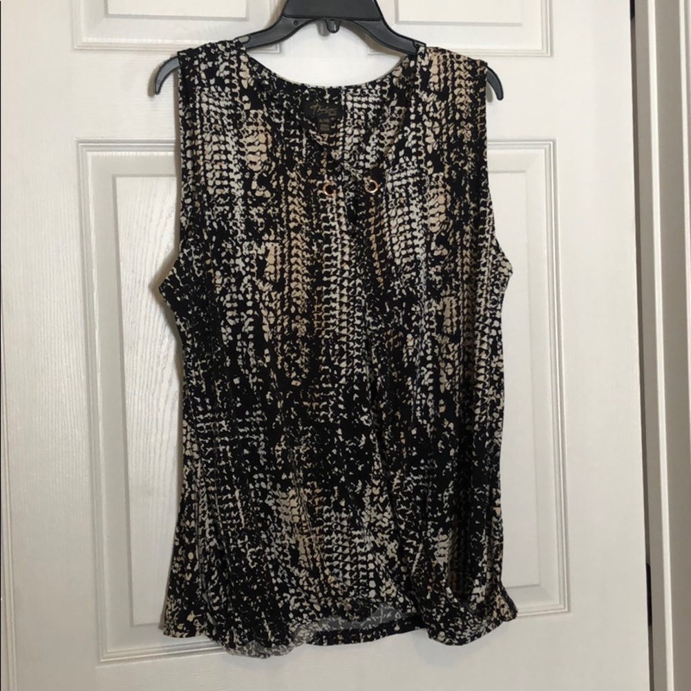 Thalia Sodi top